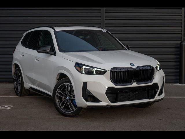 2025 BMW X1 M35i