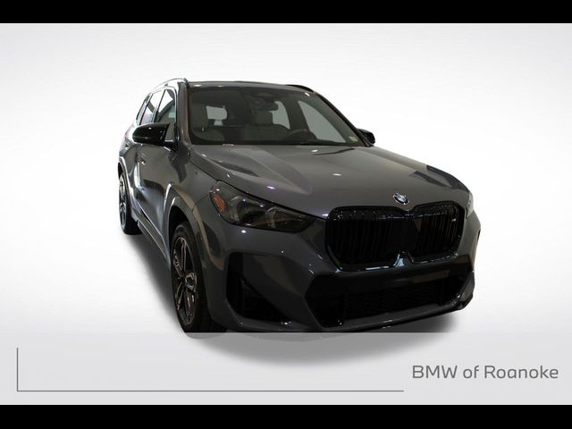 2025 BMW X1 M35i