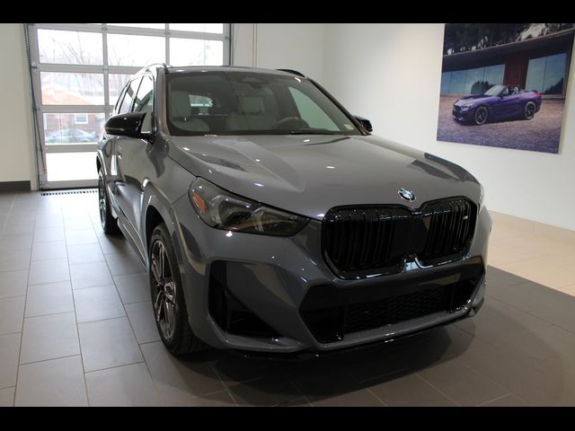 2025 BMW X1 M35i