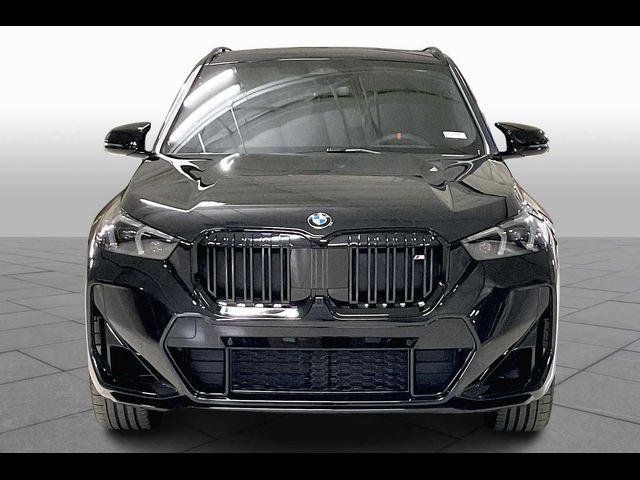 2025 BMW X1 M35i