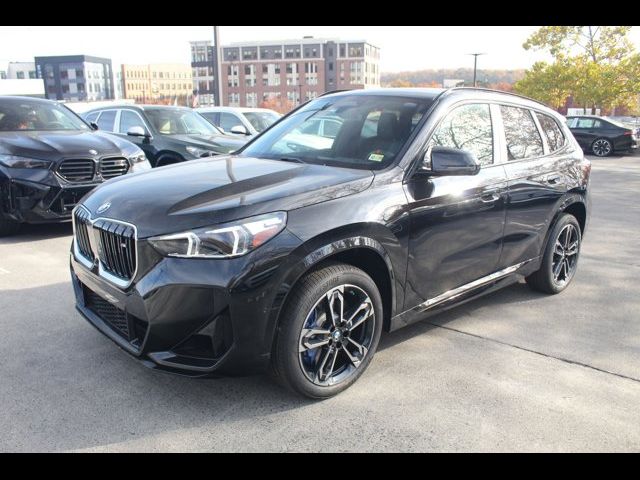 2025 BMW X1 M35i