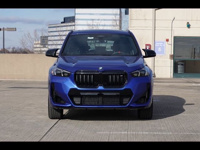 2025 BMW X1 M35i