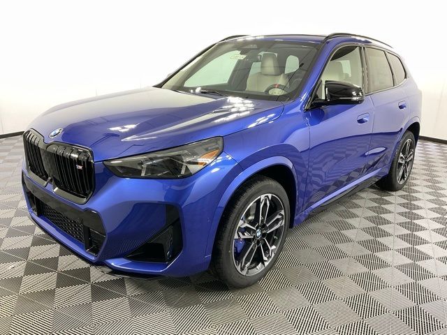 2025 BMW X1 M35i