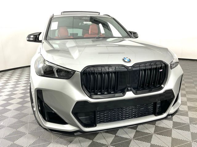 2025 BMW X1 M35i