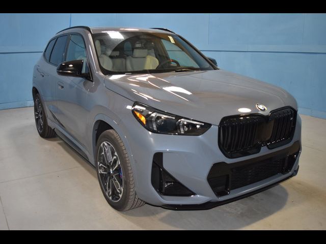 2025 BMW X1 M35i