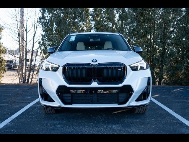 2025 BMW X1 M35i