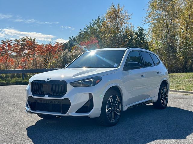 2025 BMW X1 M35i