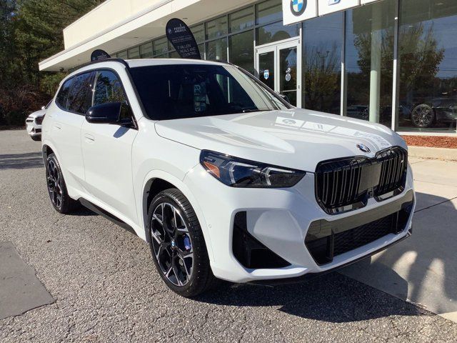 2025 BMW X1 M35i