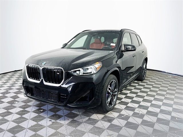 2025 BMW X1 M35i