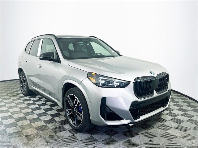 2025 BMW X1 M35i