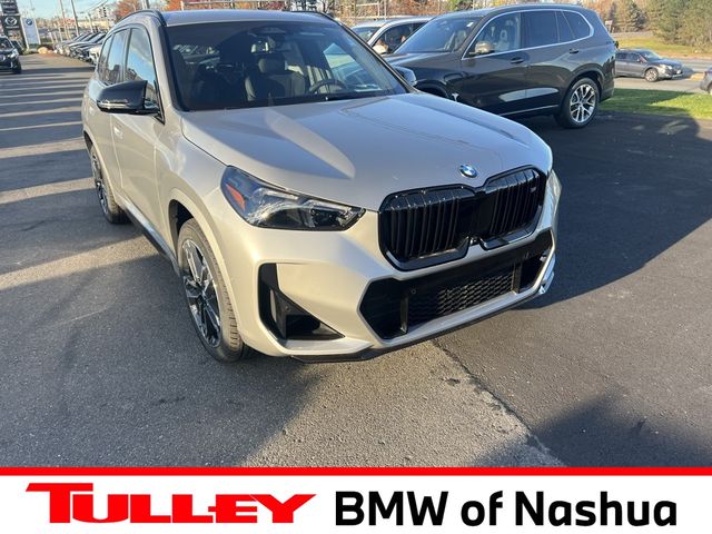 2025 BMW X1 M35i