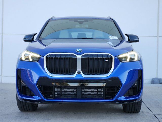 2025 BMW X1 M35i