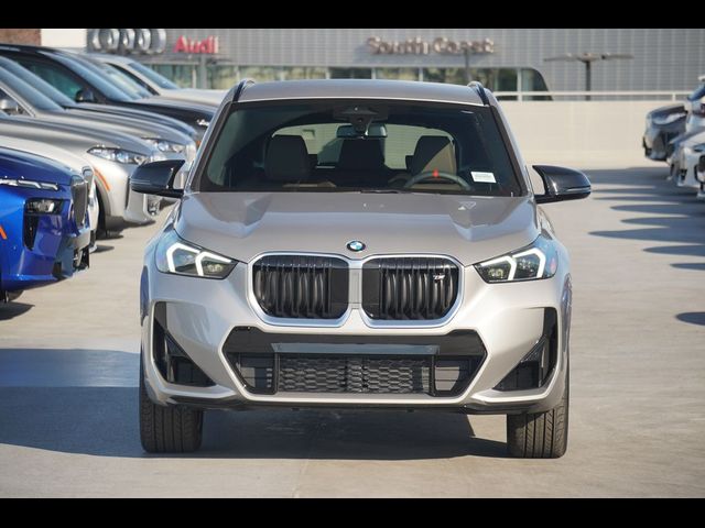 2025 BMW X1 M35i