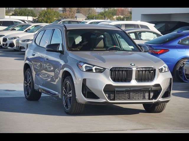 2025 BMW X1 M35i