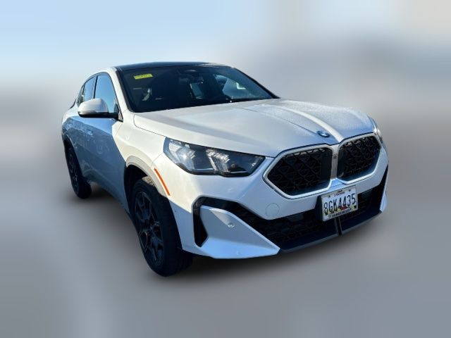 2025 BMW X2 xDrive28i