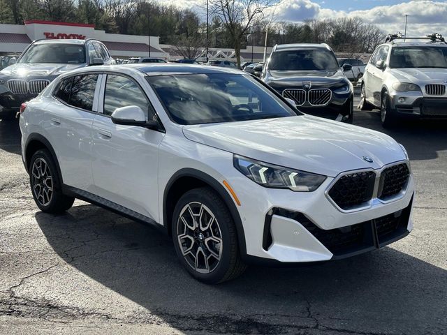 2025 BMW X2 xDrive28i