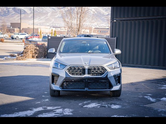 2025 BMW X2 xDrive28i