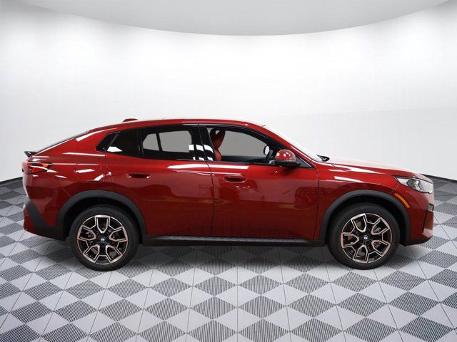 2025 BMW X2 xDrive28i