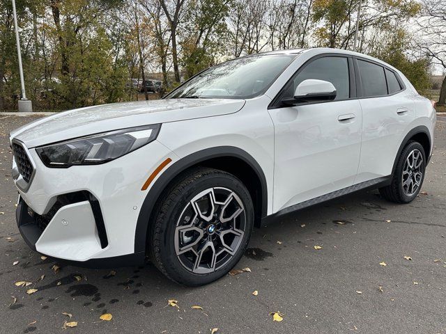 2025 BMW X2 xDrive28i