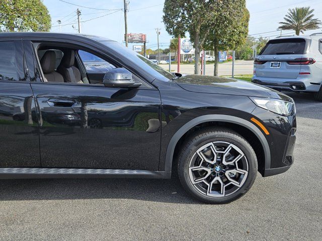 2025 BMW X2 xDrive28i