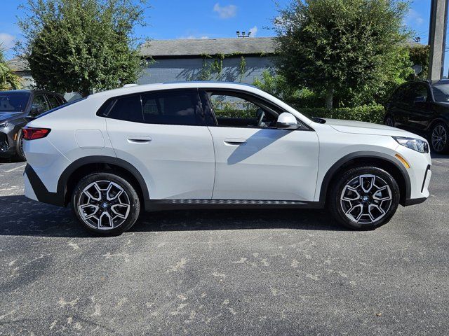 2025 BMW X2 xDrive28i