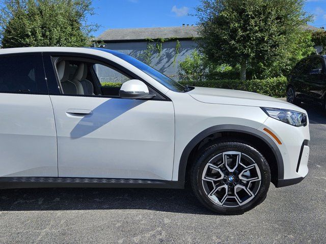 2025 BMW X2 xDrive28i