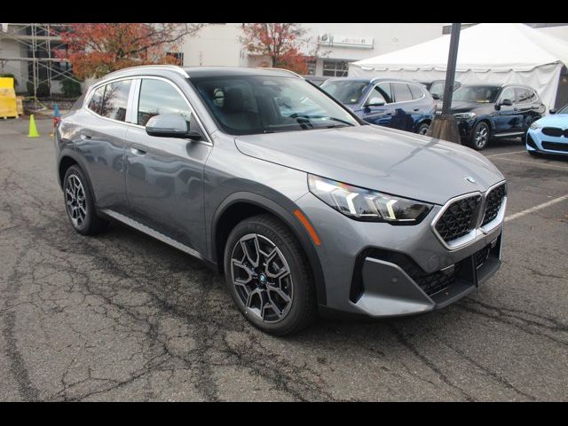 2025 BMW X2 xDrive28i