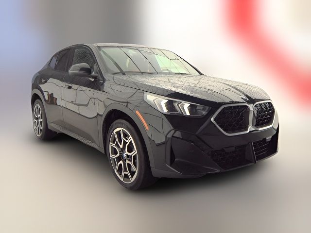 2025 BMW X2 xDrive28i