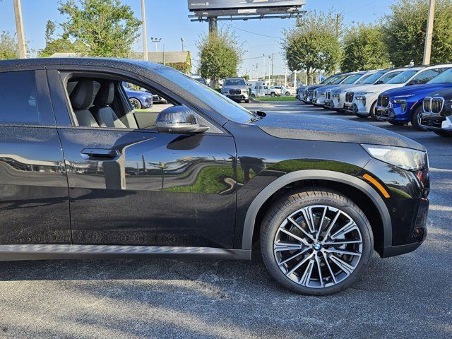 2025 BMW X2 xDrive28i