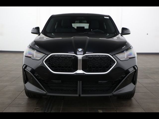 2025 BMW X2 xDrive28i