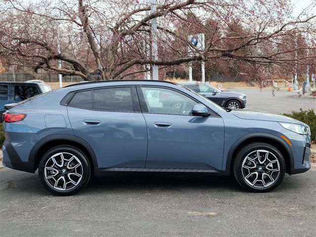 2025 BMW X2 xDrive28i