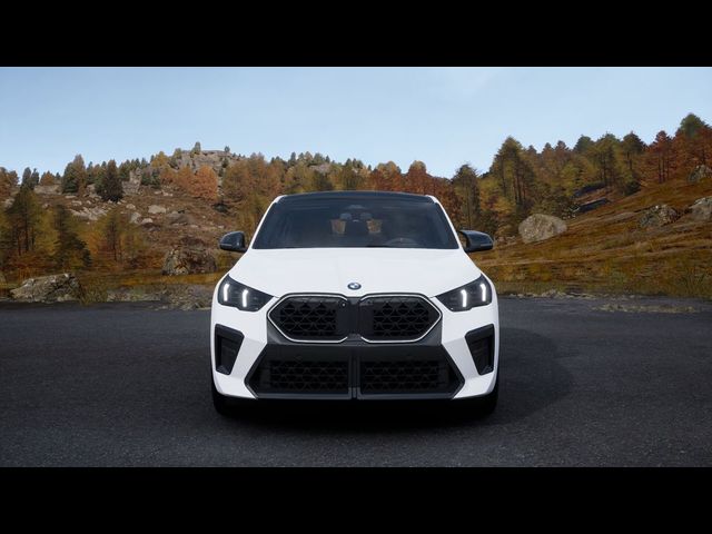 2025 BMW X2 xDrive28i