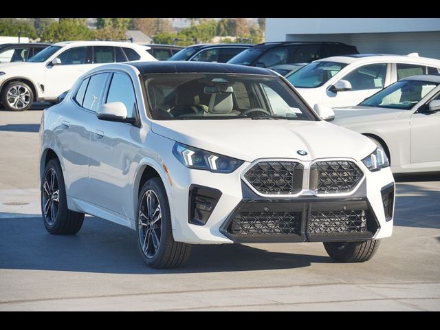 2025 BMW X2 xDrive28i