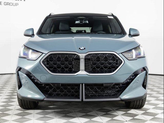 2025 BMW X2 xDrive28i