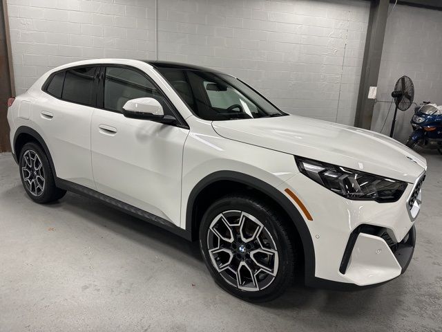 2025 BMW X2 xDrive28i