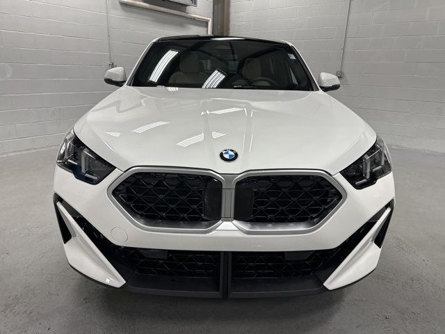 2025 BMW X2 xDrive28i