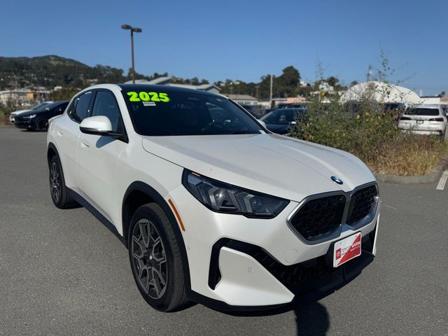 2025 BMW X2 xDrive28i