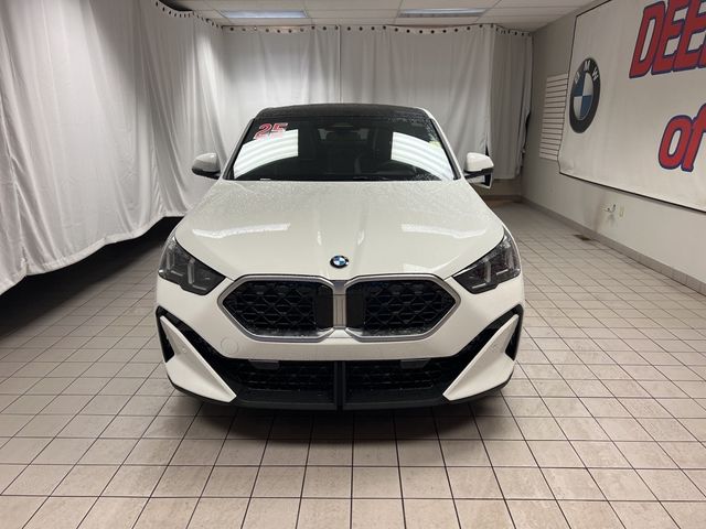 2025 BMW X2 xDrive28i