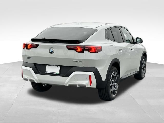 2025 BMW X2 xDrive28i