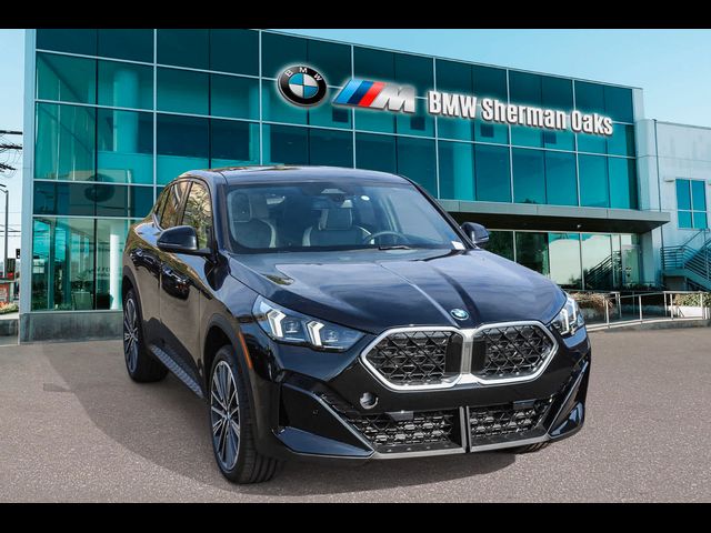 2025 BMW X2 xDrive28i