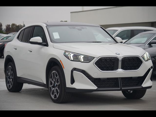 2025 BMW X2 xDrive28i