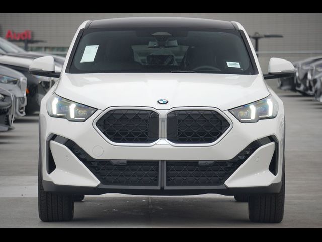 2025 BMW X2 xDrive28i