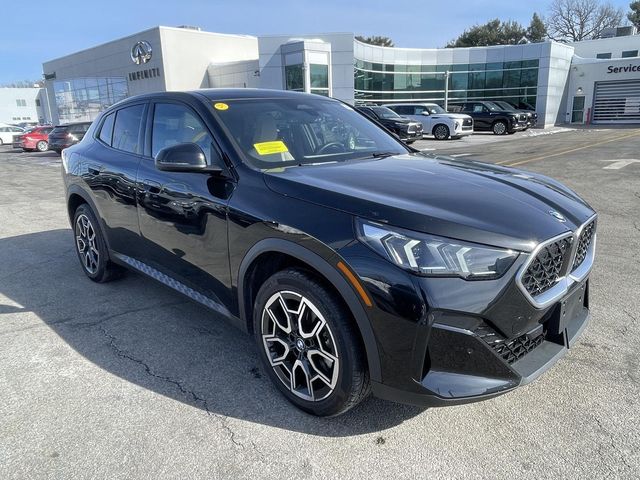 2025 BMW X2 xDrive28i