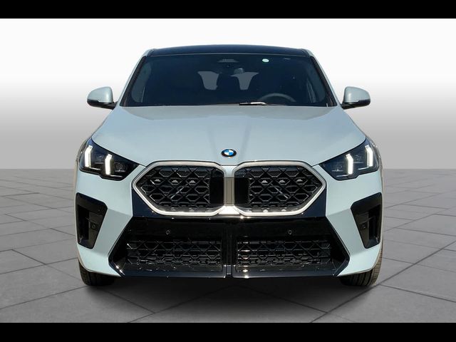 2025 BMW X2 xDrive28i