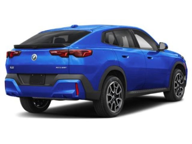 2025 BMW X2 xDrive28i