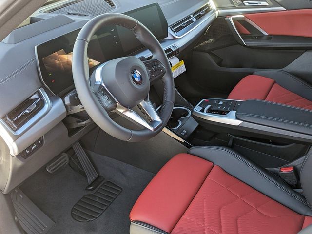 2025 BMW X2 xDrive28i