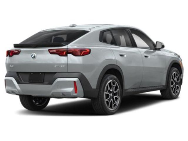 2025 BMW X2 xDrive28i