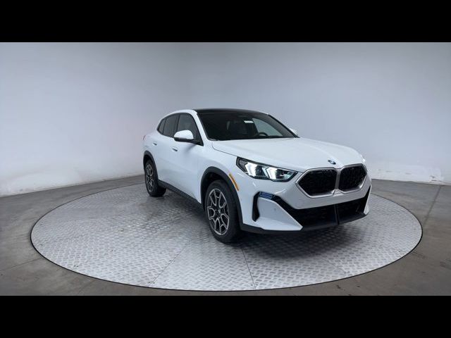 2025 BMW X2 xDrive28i