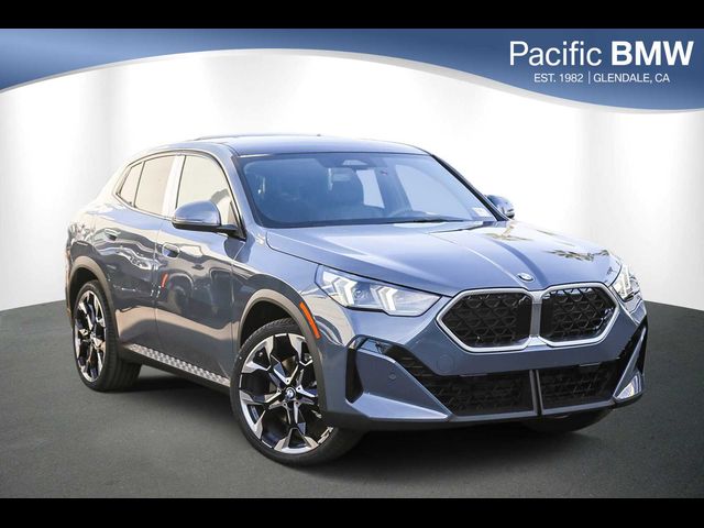 2025 BMW X2 xDrive28i