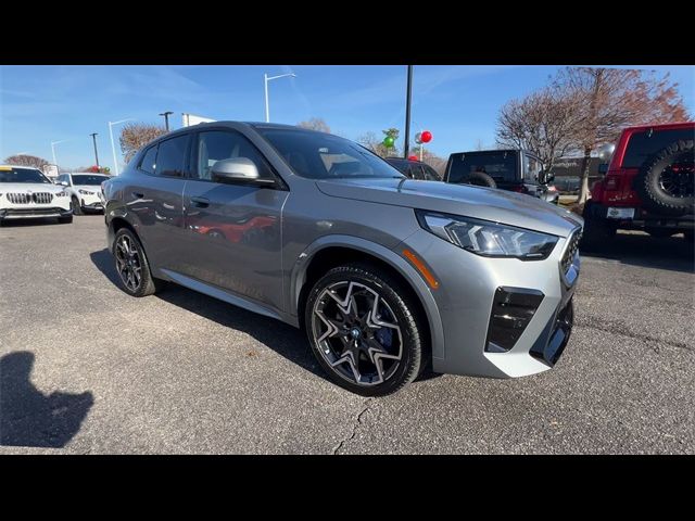 2025 BMW X2 xDrive28i